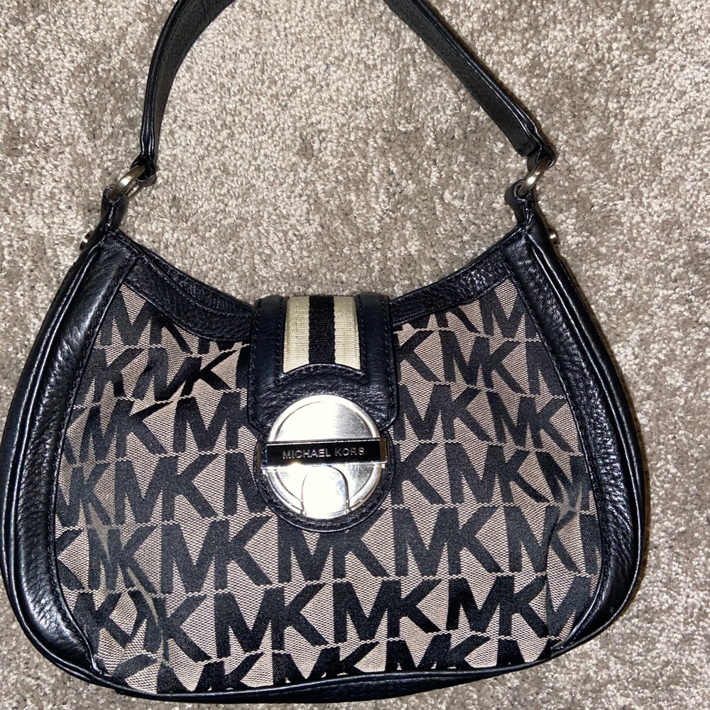 Authentic Michael Kors signature shoulder bag